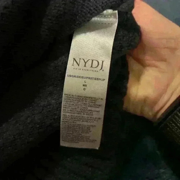 NWT NYDJ Blue Knit Sweater Size Large - Picture 5 of 6